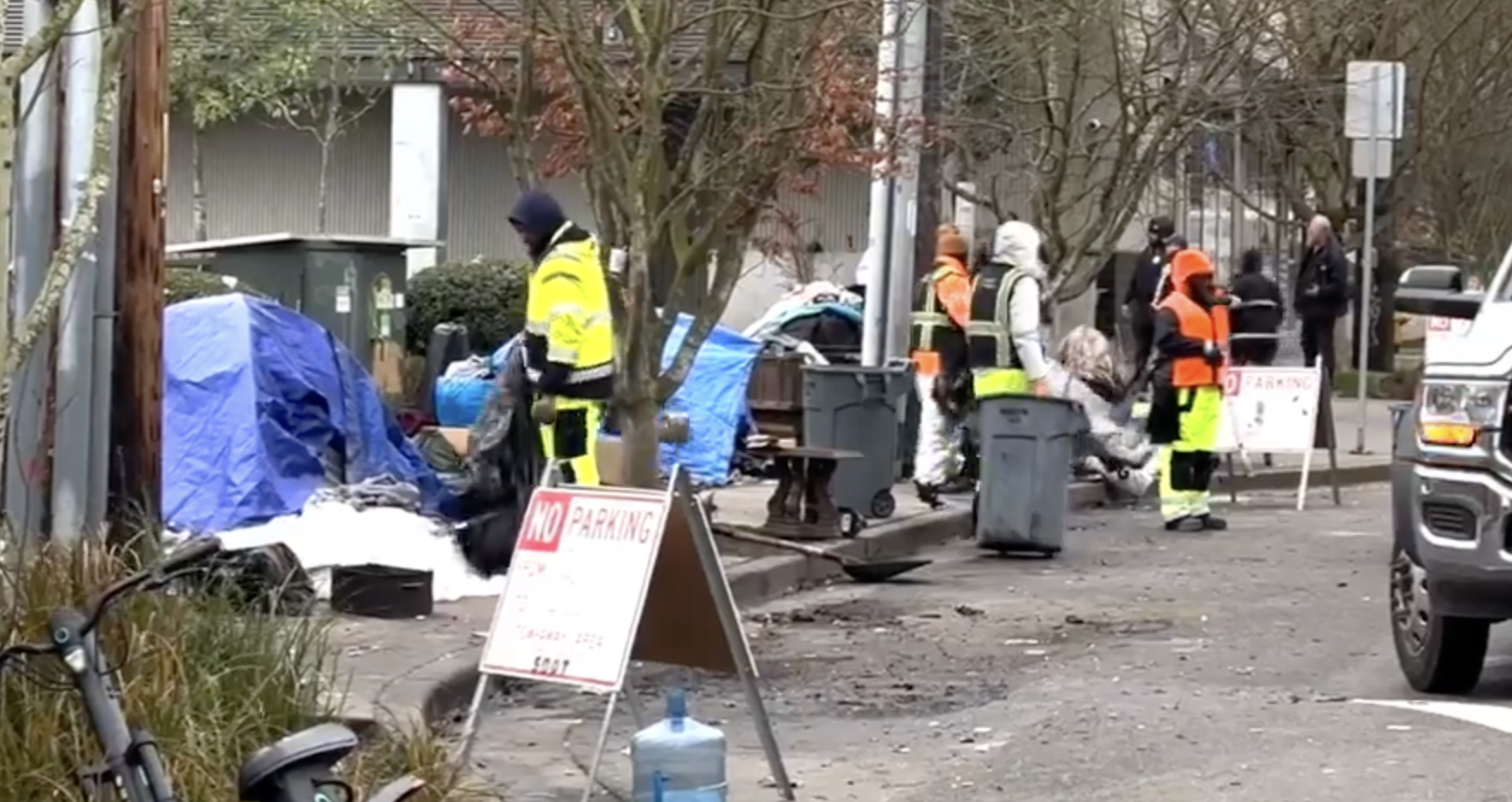 Seattle Begins To Clear Notorious Greenwood Encampment | Fix Homelessness